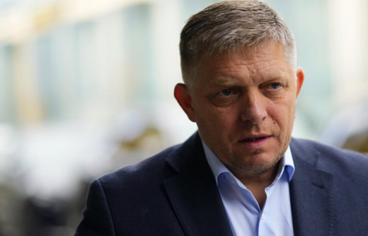 Avionul cu care Robert Fico se deplasa la Bruxelles, avariat puternic într-un accident