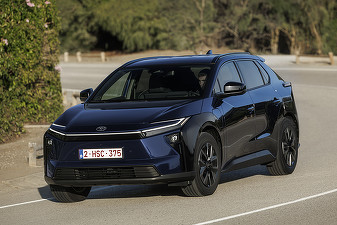 Toyota are cele mai mari vânzări auto din lume pentru al șaselea an consecutiv