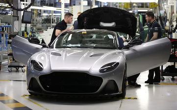 Aston Martin anunță concedieri masive
