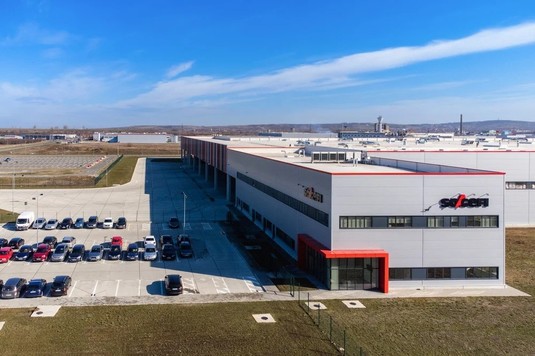 ULTIMA ORĂ Producție mutată în România. Grup italian furnizor major de componente auto, inclusiv pentru Dacia, se gândește să mute în țară producția oprită în alte unități