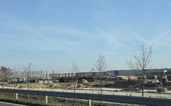 EXCLUSIV FOTO Fabrica BYD de lângă Arad: șantier în loc de producție, la acest moment. Chinezii spuneau că au început testele