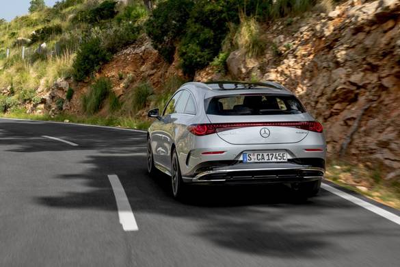 FOTO Mercedes lansează noul CLA Shooting Brake electric, cu peste 700 km autonomie