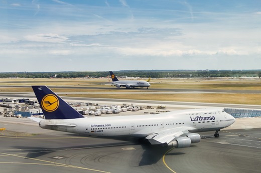 Greva continuă la Lufthansa. Sute de zboruri anulate în Germania