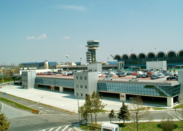FOTO Amenzi ANPC la Aeroportul Otopeni
