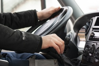 FOTO Șoferii părinți sunt chemați la un eveniment gratuit dedicat siguranței copiilor în mașină
