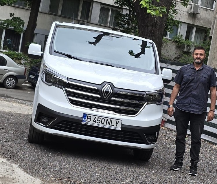 Ștefan Croitoru, director Nelly Smart Cars SRL Ștefan Croitoru, director Nelly Smart Cars SRL