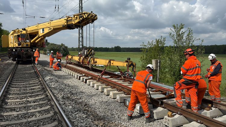 FOTO Companie românească, chemată în Germania pentru o modernizare majoră a căii ferate. Bawi Construction tocmai a fost achiziționată de Strabag