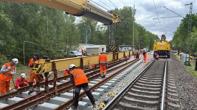 FOTO Companie românească, chemată în Germania pentru o modernizare majoră a căii ferate. Bawi Construction tocmai a fost achiziționată de Strabag