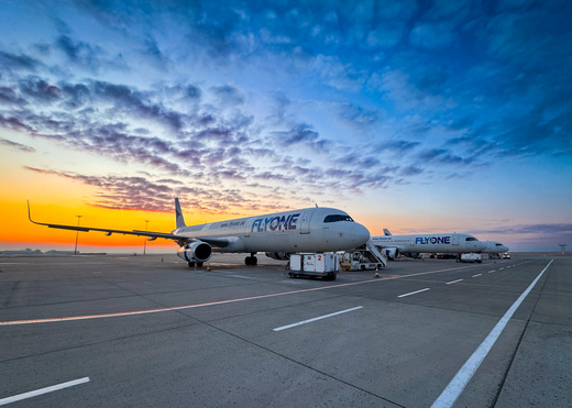 O companie low-cost anulează aproape toate zborurile de pe Aeroportul Otopeni. Flyone Airlines mai vinde bilete doar pentru trei rute