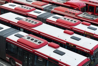 Suedia reduce la jumătate prețul abonamentelor la transportul public