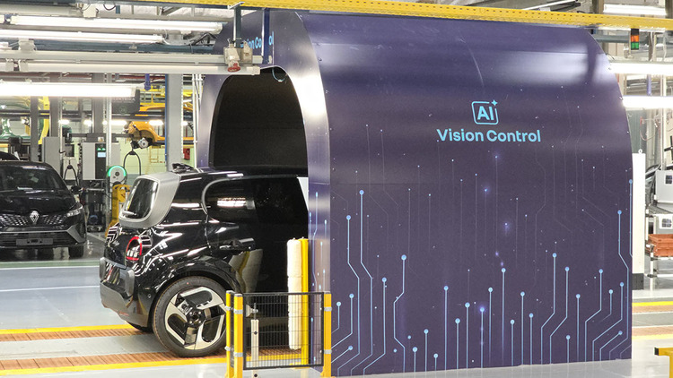 VIDEO&FOTO Secretele uzinei care va produce Dacia Evader: Un Big Brother industrial. „Suntem înaintea japonezilor, chinezii au fost impresionați!”