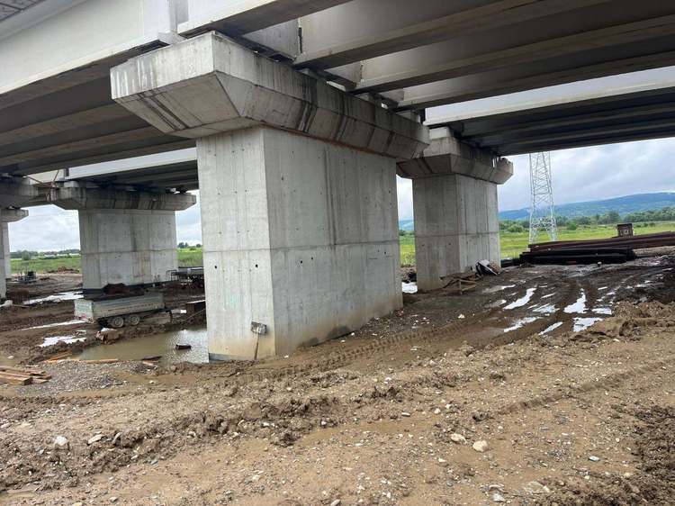 FOTO Șantiere de pe Autostrada A7 Focșani-Bacău, inundate