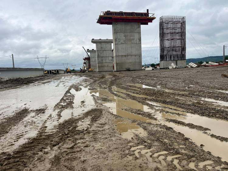 FOTO Șantiere de pe Autostrada A7 Focșani-Bacău, inundate