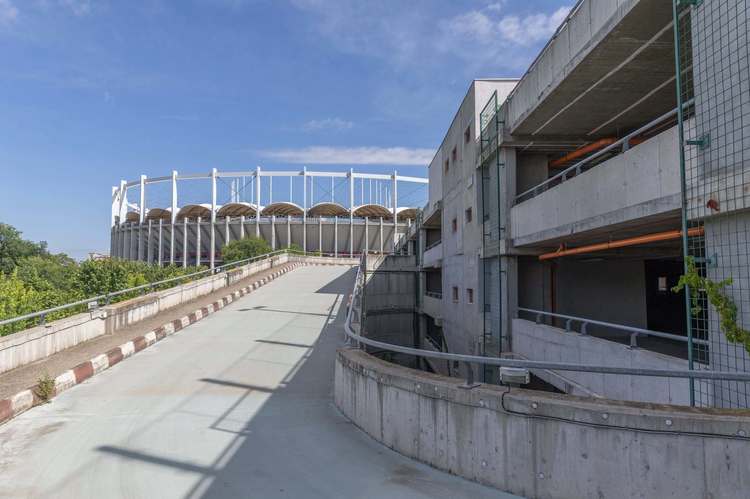 FOTO Două mari parcări redeschise după ce au zăcut nefolosite mulți ani. Ciucu deschide Park&Ride Pantelimon și parcarea „Lia Manoliu”
