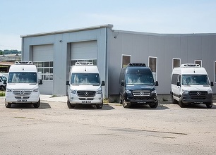 Nouă fabrică în România - Proprietarul celebrului magazin Eva din București va construi la Câmpina autobuze de mari dimensiuni