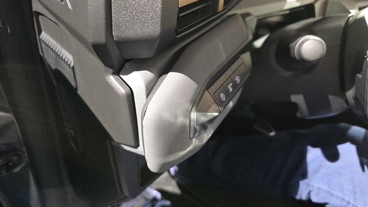 FOTO & VIDEO Premieră Mondială - Dacia Striker, cel mai mare și mai elegant model al mărcii, va fi mai ieftin decât Bigster