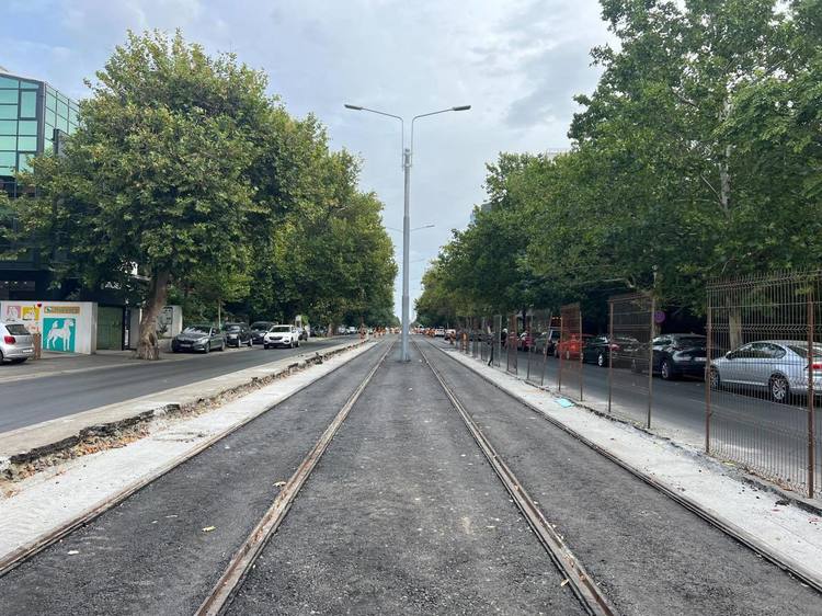 FOTO Linie importantă de tramvai din capitală, finalizată. În premieră a fost testată de tramvaie Tatra, ieșite la paradă