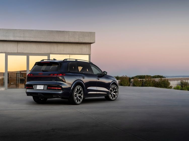 Audi pregătește o generație nouă pentru Q8