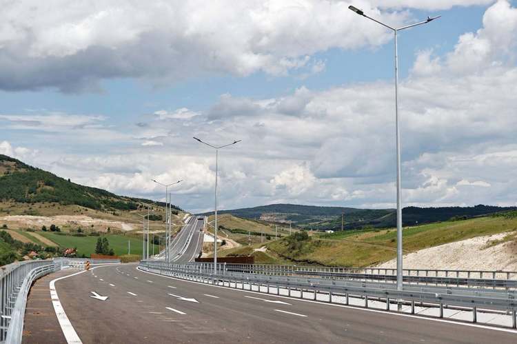ANUNȚ VIDEO Umbrărescu va deschide un tronson pe Autostrada Transilvania