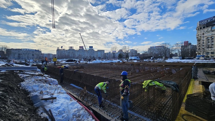 FOTO Planșeul Unirii: Va rezista încă 100 de ani de acum înainte!