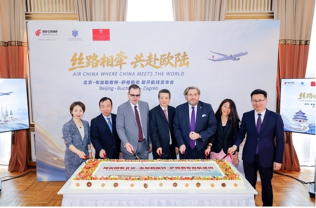 FOTO Companie aeriană vine în România. Zbor direct de la Beijing la București asigurat de Air China