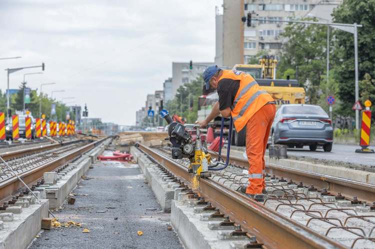 FOTO Zonă din București de aproape 100 ani intră în modernizare