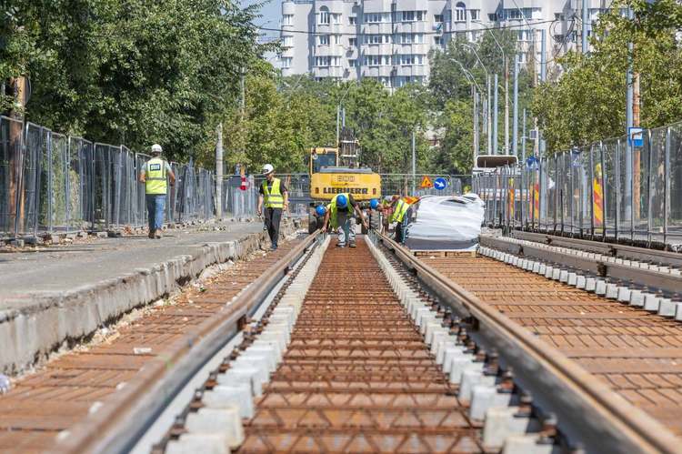 Ciucu anunță că încă trei linii de tramvai intră în reablitare. Este vizată și linia 32,