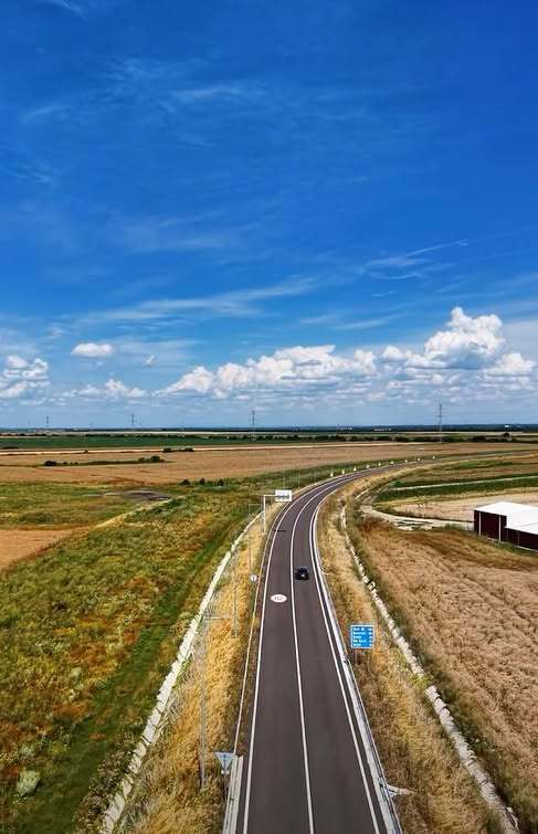 FOTO Anunț pe autostradă: