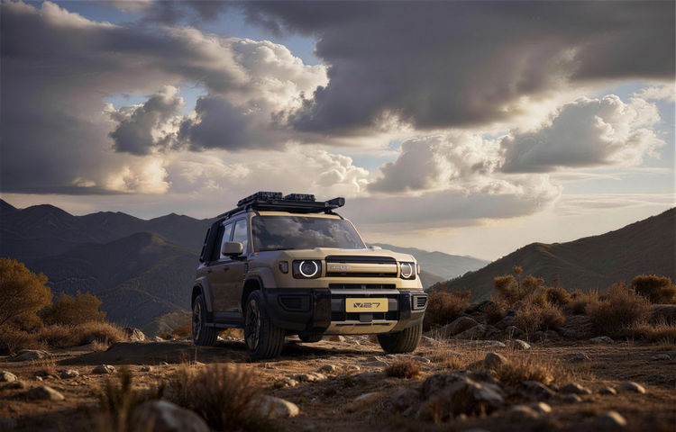 FOTO Nouă marcă auto intră în România. Primele exemplare V27 ajung luna viitoare