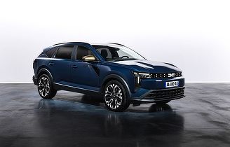ULTIMA ORĂ Dacia renunță la un al treilea model din segmentul C