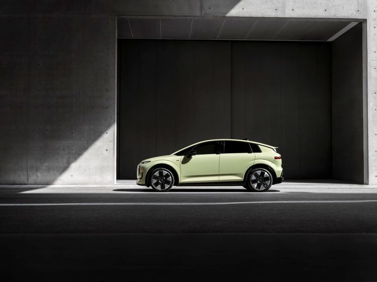 FOTO Reinterpretare electrică a unui model istoric: Audi lansează cel mai ieftin model din gamă, A2 e-tron
