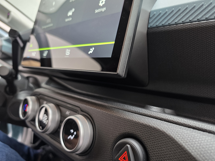 VIDEO&FOTO PREMIERĂ MONDIALĂ Noua Dacia Spring, mutare decisivă în lupta cu chinezii: Prima mașină Dacia electrică fabricată în Europa este mai mare decât toți concurenții