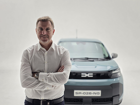 FOTO&VIDEO Noul Spring. Șefii Dacia dezvăluie detalii: Producția vechiului model s-a încheiat. Comenzile se deschid, concurăm cu Leapmotor, BYD, Citroen. În România suntem dependenți de Rabla
