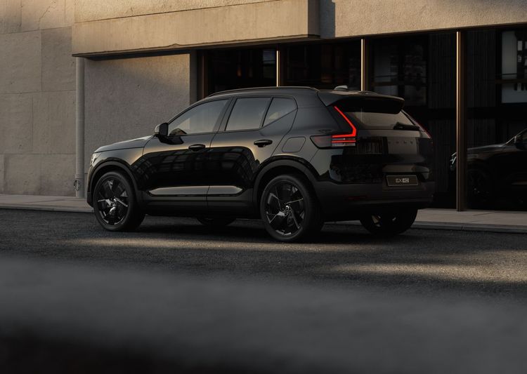 FOTO Cele mai populare familii de modele, la nivel de design și software, ale Volvo primesc îmbunătățiri