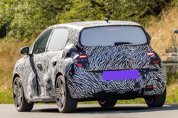 FOTO SPION Primele imagini cu modelul creat din Dacia Spring și Renault Twingo de Nissan. A fost anunțat și numele
