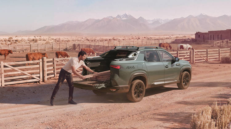 FOTO&VIDEO Renault alege „alt drum” pentru pickup-ul derivat din Bigster, în fața concurenților de la Chevrolet, Ford și Fiat