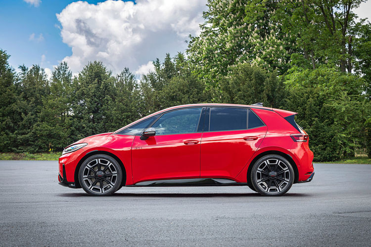FOTO VW anunță „cel mai puternic GTI din istorie”