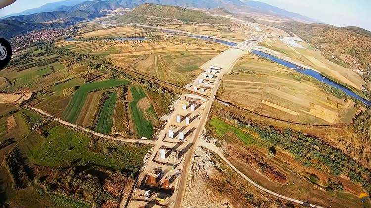 FOTO Imagini spectaculoase pe Autostrada Sibiu - Făgăraș.
