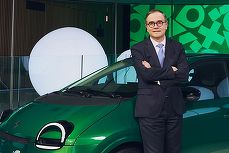 Șeful Renault Group: „Venim la Paris cu emoție, electric și accesibilitate. Mașinile Renault din Europa sunt la același nivel sau chiar mai bune decât orice mașină chineză”