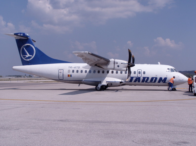 Medie de vârstă de peste 15 ani pentru flota Tarom