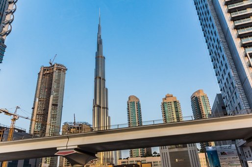 Proprietarul Burj Khalifa scoate la vânzare cele două punți de observație din vârful turnului