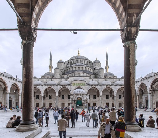 ULTIMA ORĂ Cetățenii români vor putea călători în Turcia, în scop turistic, în baza cărții de identitate