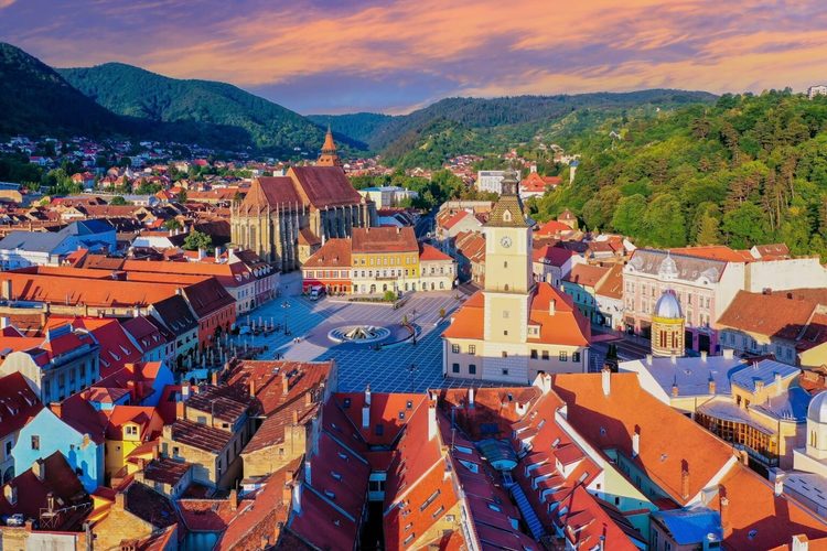 30 de locuri, gusturi și tradiții care transformă Turul României într-o vacanță prin România și Republica Moldova