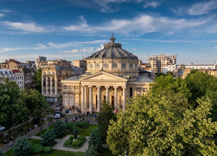 30 de locuri, gusturi și tradiții care transformă Turul României într-o vacanță prin România și Republica Moldova