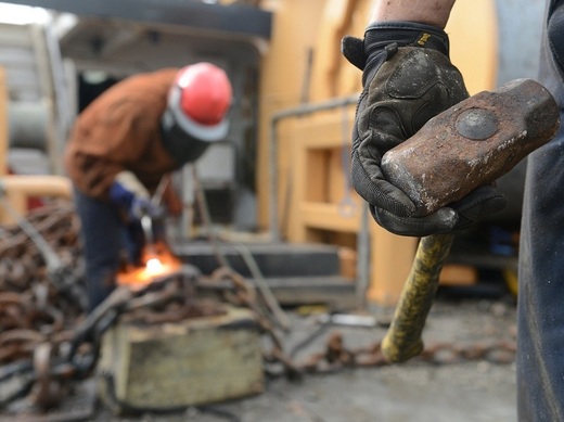 Amenzi de aproape 10 milioane lei aplicate în controale având ca țință domeniul construcțiilor. Minori la muncă, lipsă contracte, fără echipamente