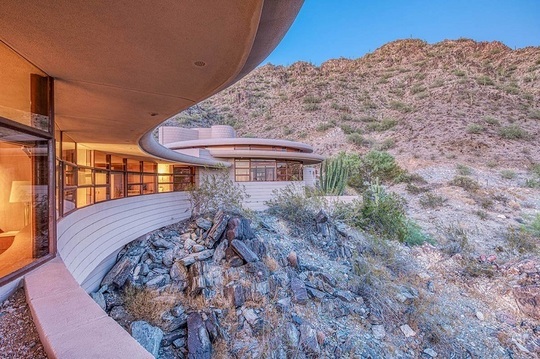 FOTO Casa circulară din Arizona, ultima proiectată de Frank Lloyd Wright, a fost vândută pentru aproape 1,7 milioane de dolari