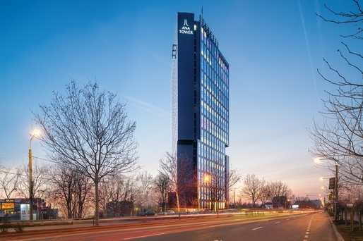 FOTO Copos și-a terminat turnul de birouri de peste 100 de metri din București