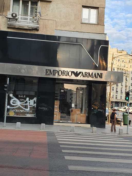 Mai dispare un brand de lux de pe Calea Victoriei. ING Bank deschide o sucursală fanion în locul magazinului Emporio Armani