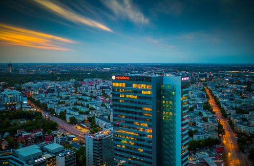 EXCLUSIV Val declanșat pe piață: Vodafone, Orange, Thales, Genpact și NNDKP își subînchiriază sediile, pentru a recupera din milioanele de euro plătite anual pe birouri aproape goale. Lista corporațiilor care fac asta crește rapid