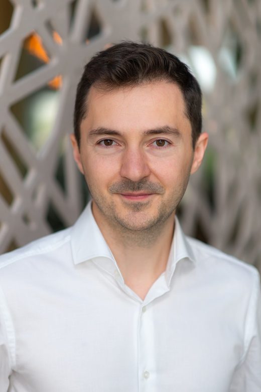 "Piața imobiliară tinde spre o reechilibrare a raportului dintre CERERE și OFERTĂ"